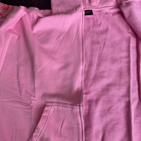 Balenciaga - Picture 2 of 5